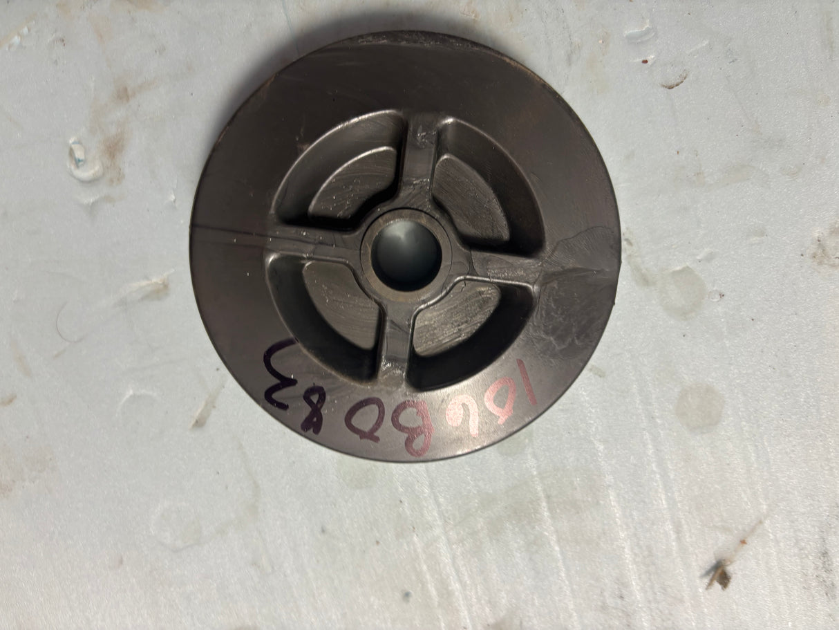 106B083