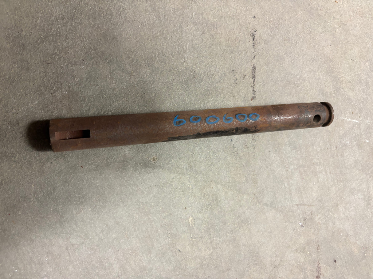 600601