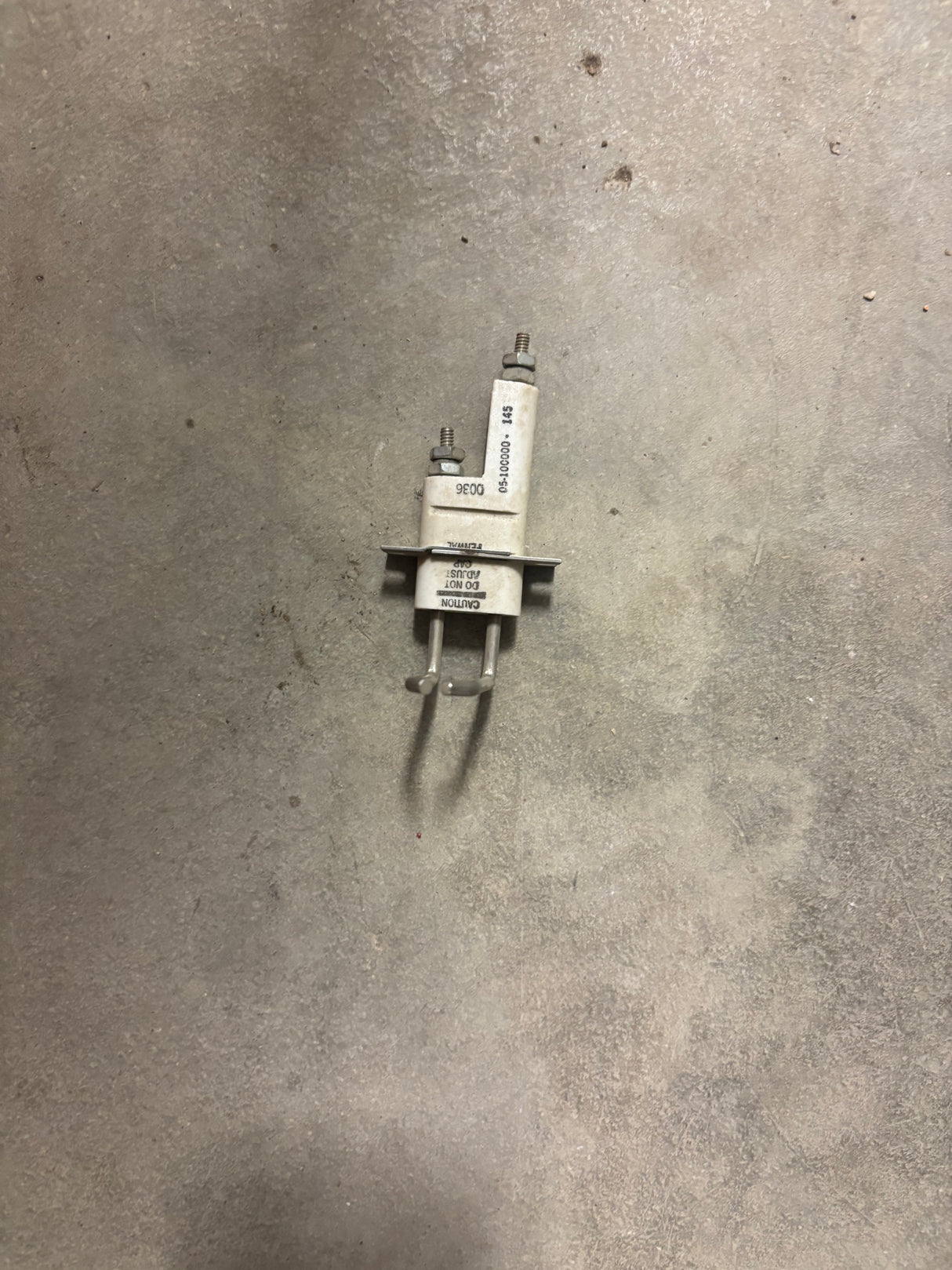 CR-1058