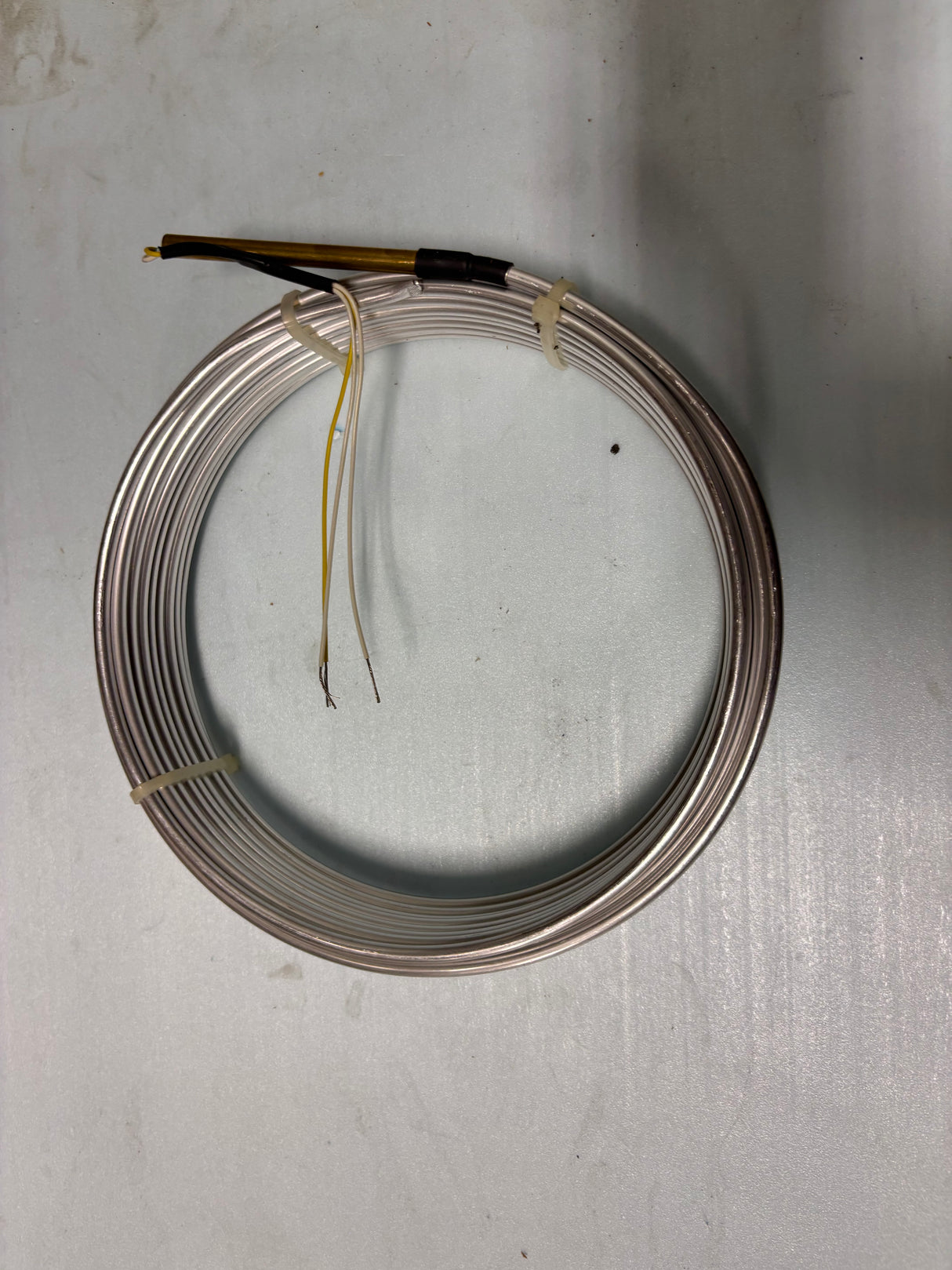 056-1812-9