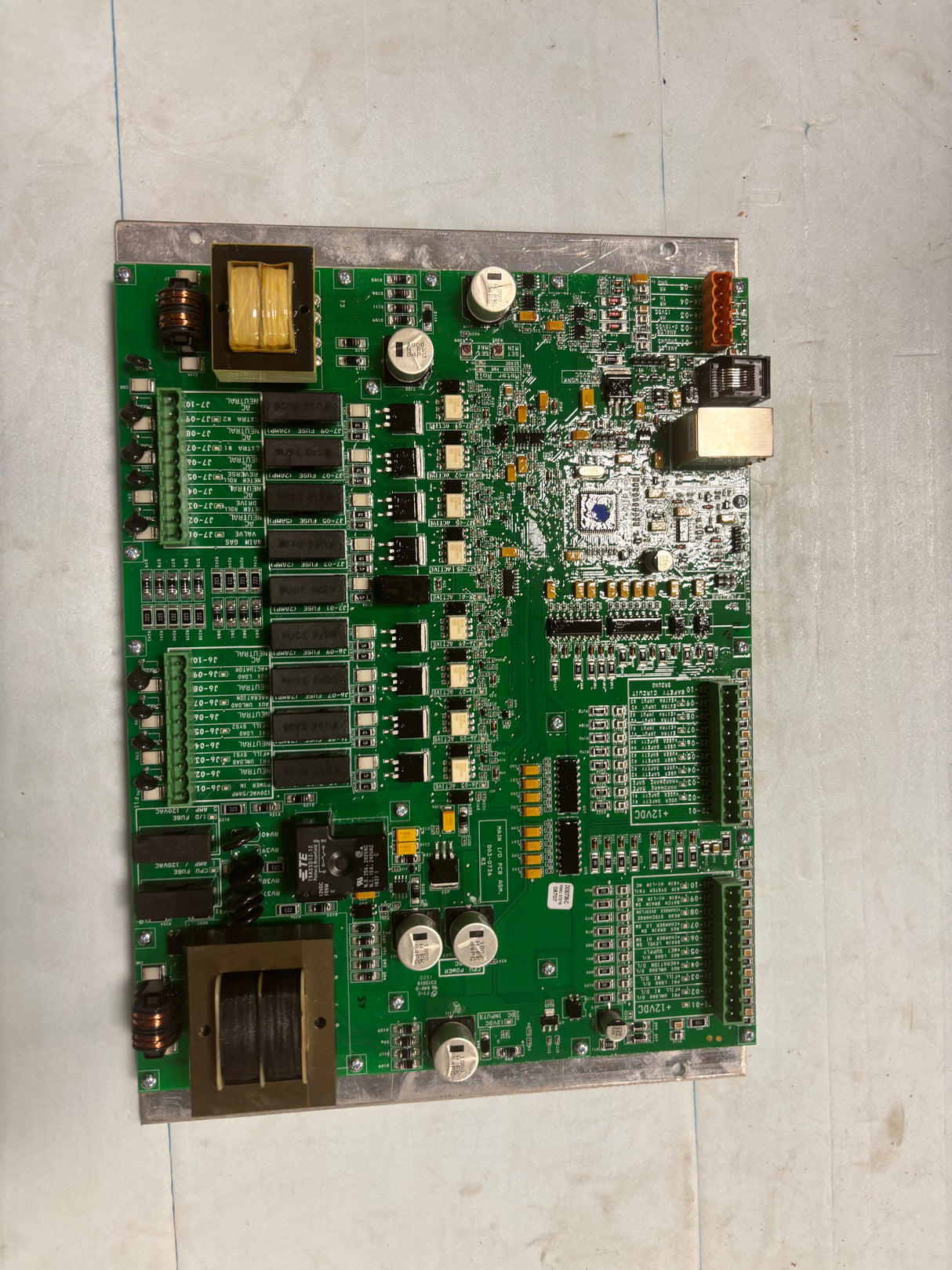 D03-0736-SK